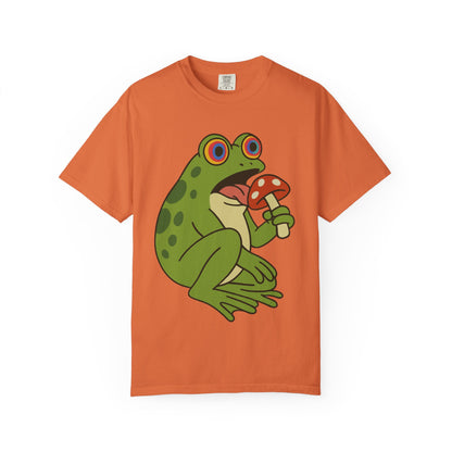 "Fungus Among Us" – Trippy Frog Mushroom T-Shirt